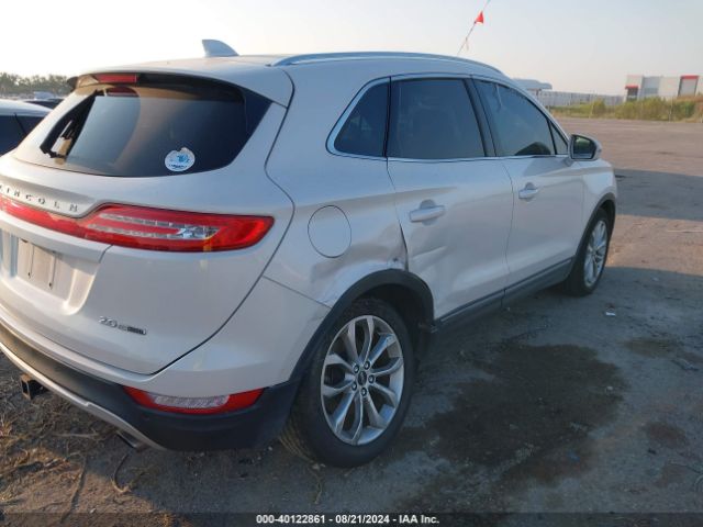 5LMCJ2C92GUJ15890 Lincoln MKC SELECT