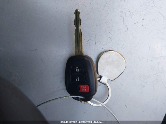 Toyota Rav4 Xle 2014 2T3WFREVXEW081562 Image 11