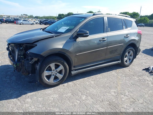Toyota Rav4 Xle 2014 2T3WFREVXEW081562 Image 2