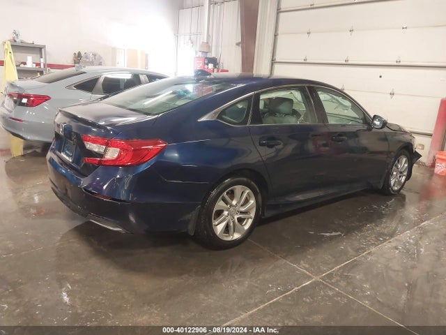 Honda ACCORD LX 2018 1HGCV1F13JA265108 Image 4