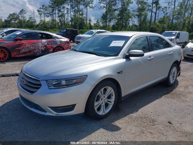 Ford TAURUS SEL 2015 1FAHP2E84FG172496 Image 2