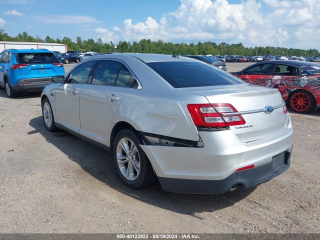 Ford TAURUS SEL 2015 1FAHP2E84FG172496 Image 3