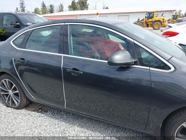 1G4PR5SK3H4121699 Buick Verano Sport Touring