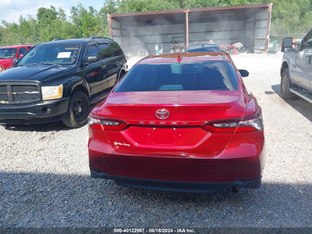Toyota CAMRY LE 2022 4T1C11AK1NU673195 Image 16