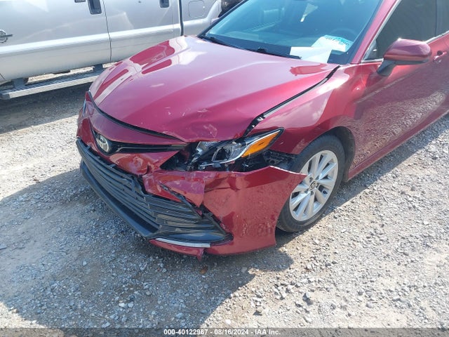 Toyota CAMRY LE 2022 4T1C11AK1NU673195 Image 6
