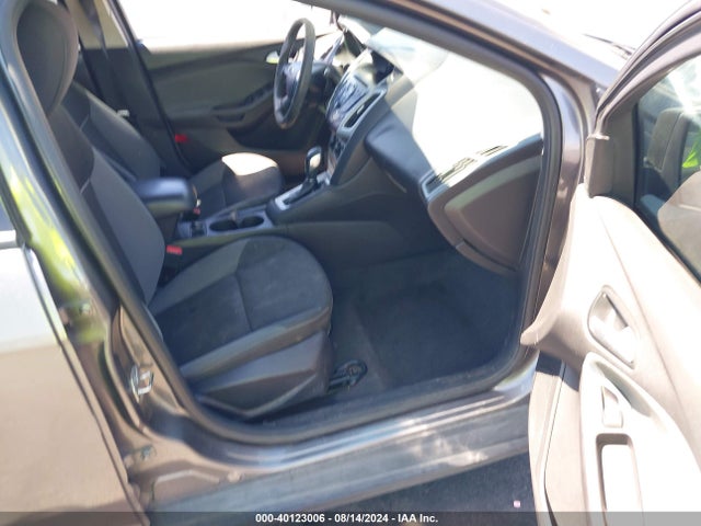 Ford FOCUS SE 2014 1FADP3F28EL400083 Image 5