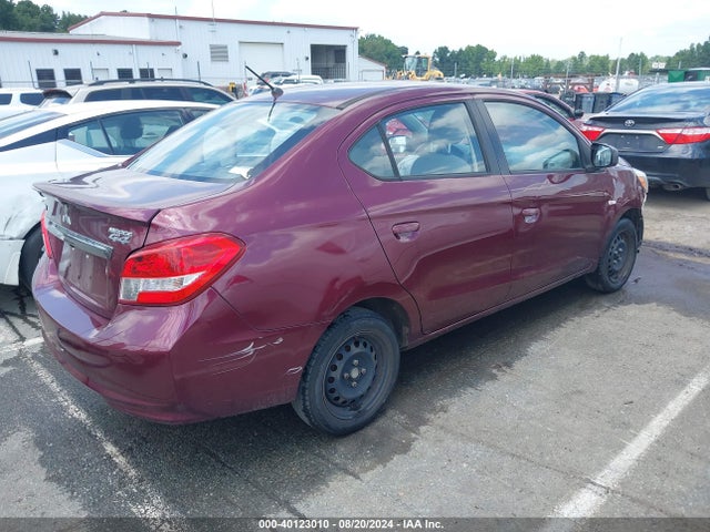 2018 MITSUBISHI MIRAGE G4 ML32F3FJ3JHF13647 Photo 3