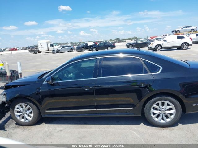1VWAT7A37GC062496 Volkswagen Passat 1.8t S
