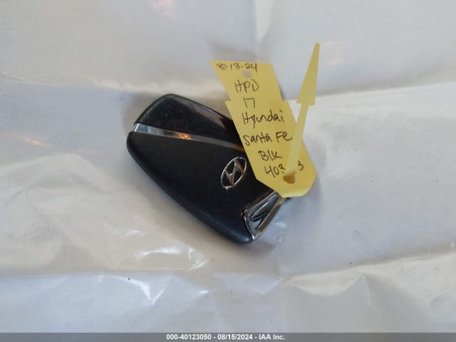 KM8SN4HF0HU240353 Hyundai Santa Fe Se