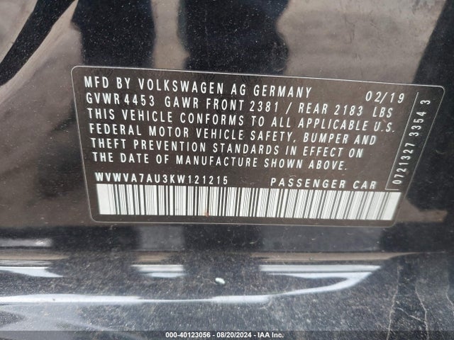 WVWVA7AU3KW121215 Volkswagen Golf R 2.0t W/dcc   Navigation