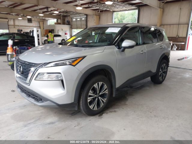 5N1AT3BA9MC687420 Nissan Rogue Sv Fwd