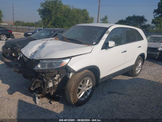 5XYKT3A66FG621055 KIA SORENTO LX