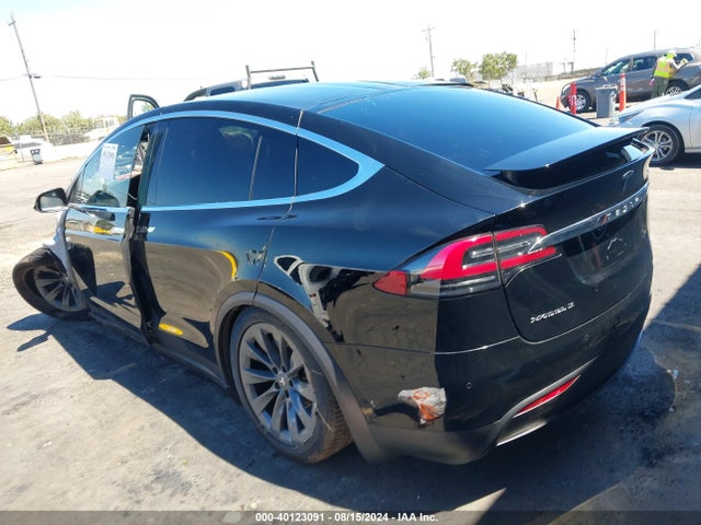 5YJXCBE21GF029868 Tesla Model X 60d/70d/75d/90d/p100d