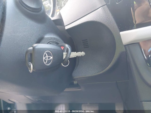Toyota COROLLA LE 2016 5YFBURHEXGP532681 Image 11