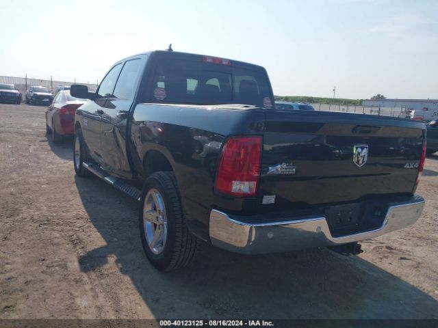 1C6RR7LG1HS641325 RAM 1500 Big Horn  4x4 5'7 Box