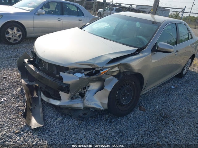 Toyota CAMRY LE 2014 4T1BF1FK4EU303204 Image 2