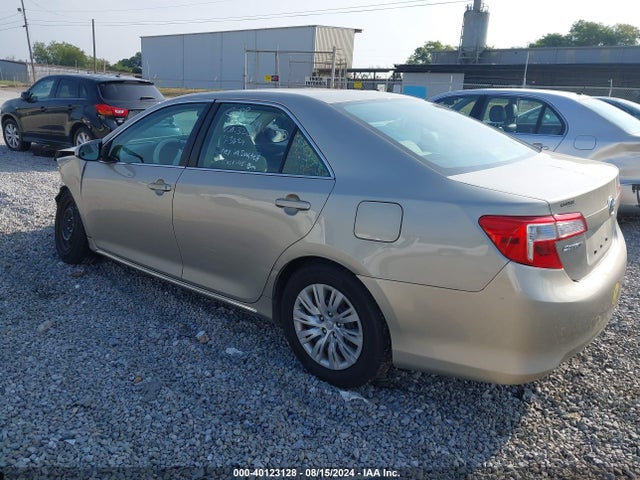Toyota CAMRY LE 2014 4T1BF1FK4EU303204 Image 3