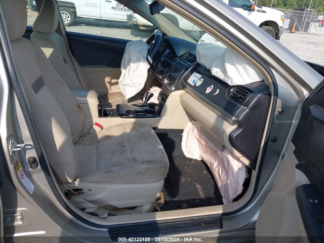 Toyota CAMRY LE 2014 4T1BF1FK4EU303204 Image 5