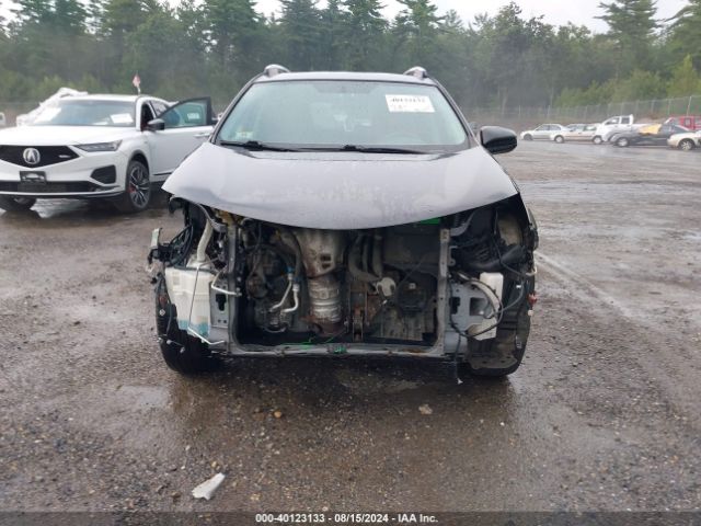 JTMBFREV8GJ070513 Toyota RAV4 LE