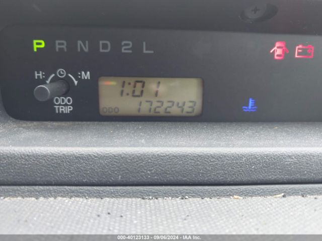 JTMBFREV8GJ070513 Toyota RAV4 LE