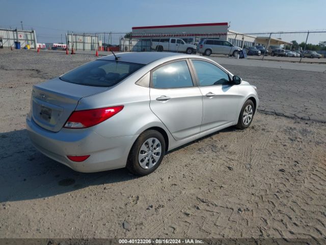 KMHCT4AE9GU106886 Hyundai ACCENT SE