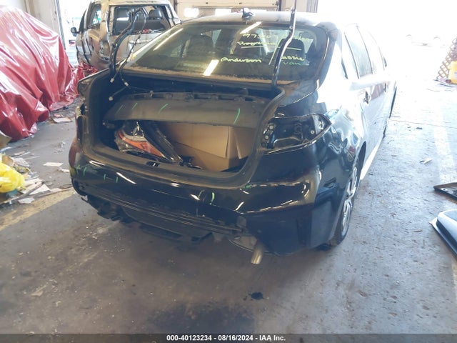 JTDEAMDE6NJ060530 Toyota Corolla Hybrid Le