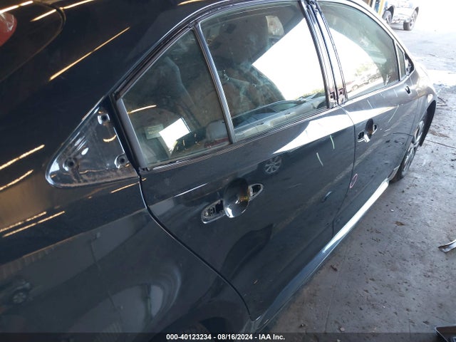 JTDEAMDE6NJ060530 Toyota Corolla Hybrid Le
