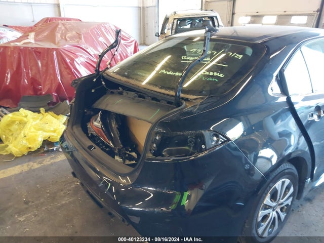 JTDEAMDE6NJ060530 Toyota Corolla Hybrid Le