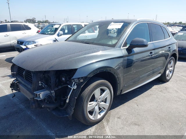 WA1BNAFY2J2011384 Audi Q5 2.0t Premium/2.0t Tech Premium