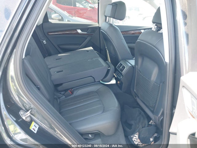 WA1BNAFY2J2011384 Audi Q5 2.0t Premium/2.0t Tech Premium