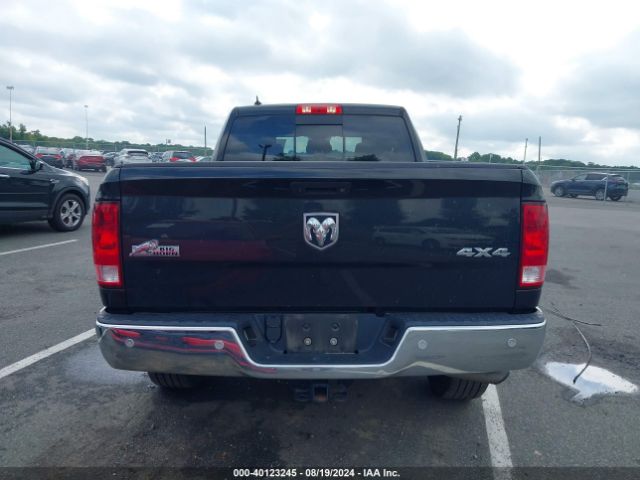 1C6RR7GG6JS228980 RAM 1500 Big Horn Quad Cab 4x4 6'4 Box