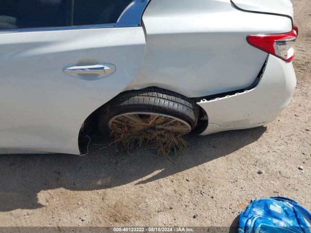 JN1EV7AP0HM730817 Infiniti Q50 3.0t Premium