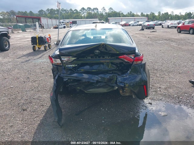 Toyota COROLLA LE 2022 5YFEPMAE5NP379819 Image 17