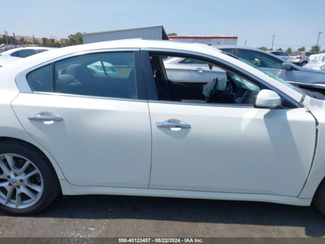 1N4AA5AP8EC464093 Nissan Maxima 3.5 S/3.5 Sv