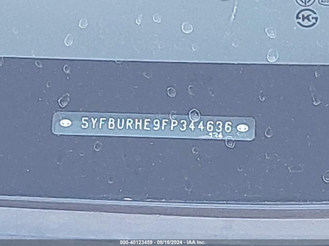 Toyota Corolla Le Plus 2015 5YFBURHE9FP344636 Image 9