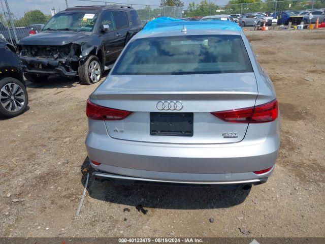 WAUB8GFF8H1050590 Audi A3 2.0t Premium