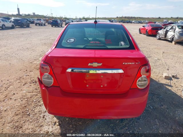 1G1JC5SHXF4216606 Chevrolet Sonic Lt Auto