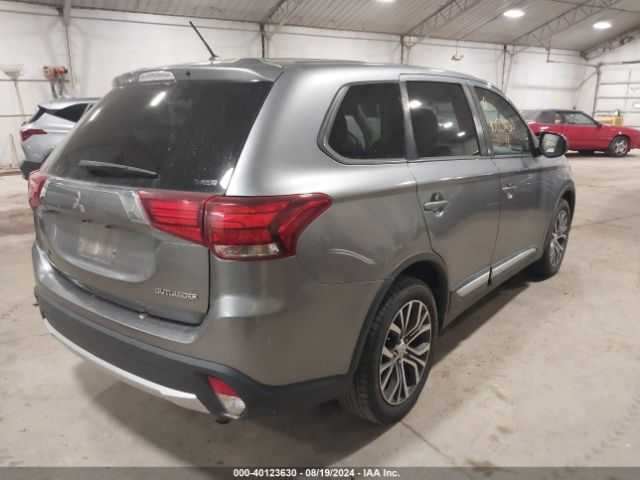 JA4AZ3A31GZ038552 Mitsubishi Outlander Es