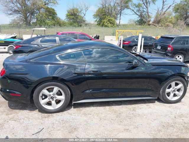 1FA6P8AM2G5232513 Ford Mustang V6