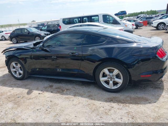 1FA6P8AM2G5232513 Ford Mustang V6