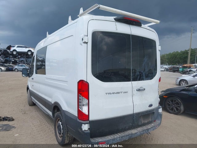 Ford Transit-250 2021 1FTBR1D89MKA89985 Image 3