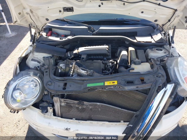 2011 MINI COOPER WMWSU3C54BT097949 Photo 9