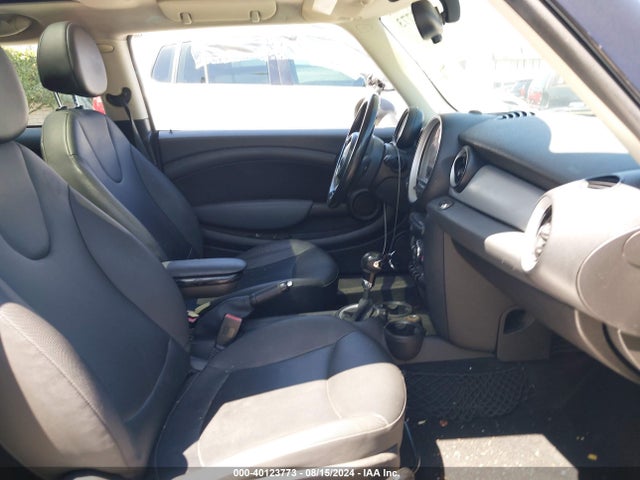 2011 MINI COOPER WMWSU3C54BT097949 Photo 4