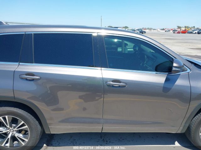 5TDZZRFH3HS192781 Toyota Highlander Le Plus