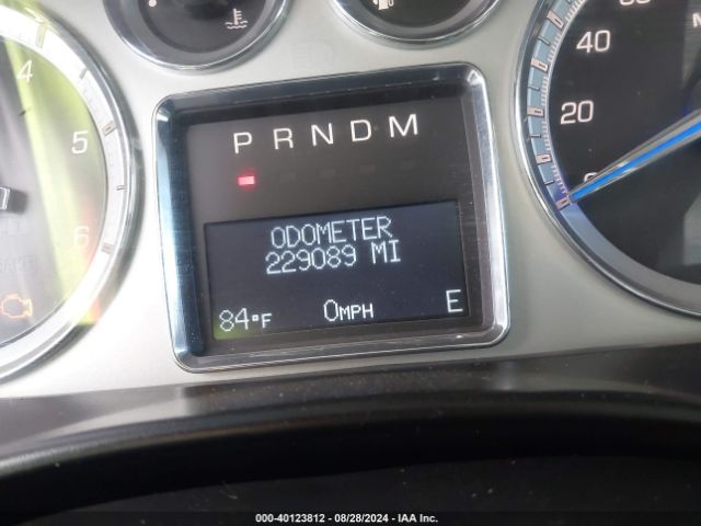 1GYS3BEF8ER185887 Cadillac Escalade Luxury