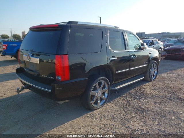 1GYS3BEF8ER185887 Cadillac Escalade Luxury