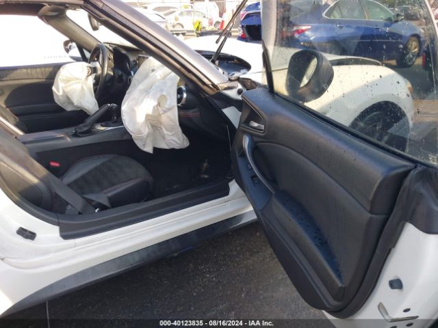 2017 FIAT 124 SPIDER JC1NFAEK8H0116835 Photo 4