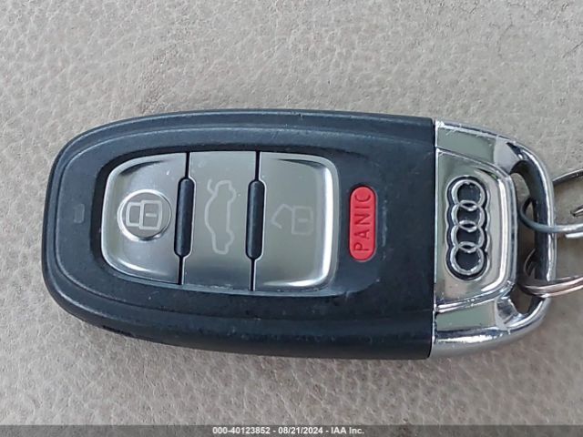 WA1LFAFP7FA058612 Audi Q5 2.0t Premium