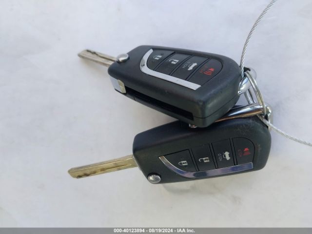 JTNB11HK8J3030781 Toyota CAMRY LE
