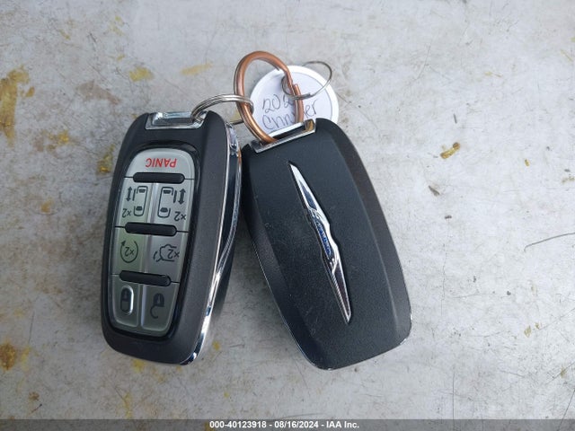 Chrysler Pacifica Touring L 2021 2C4RC1BG4MR601096 Image 11